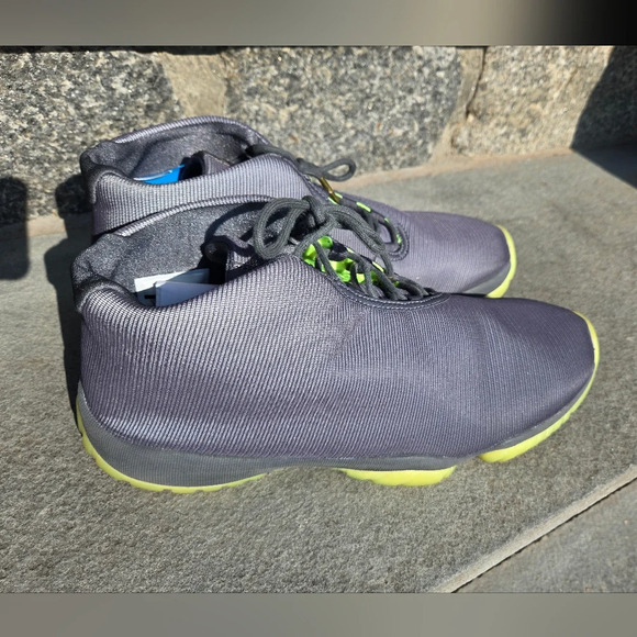 Jordan Future Dark Grey-Size 12 - Picture 3 of 5